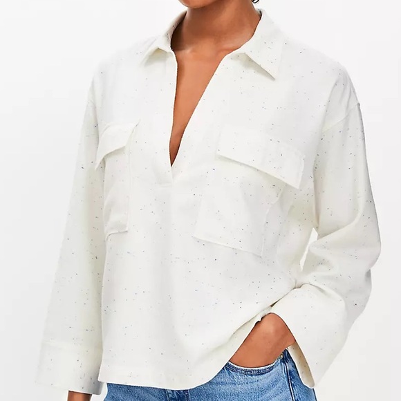 LOFT Women's Ivory Flecked V-Neck Pocket Popover - Picture 2 of 5